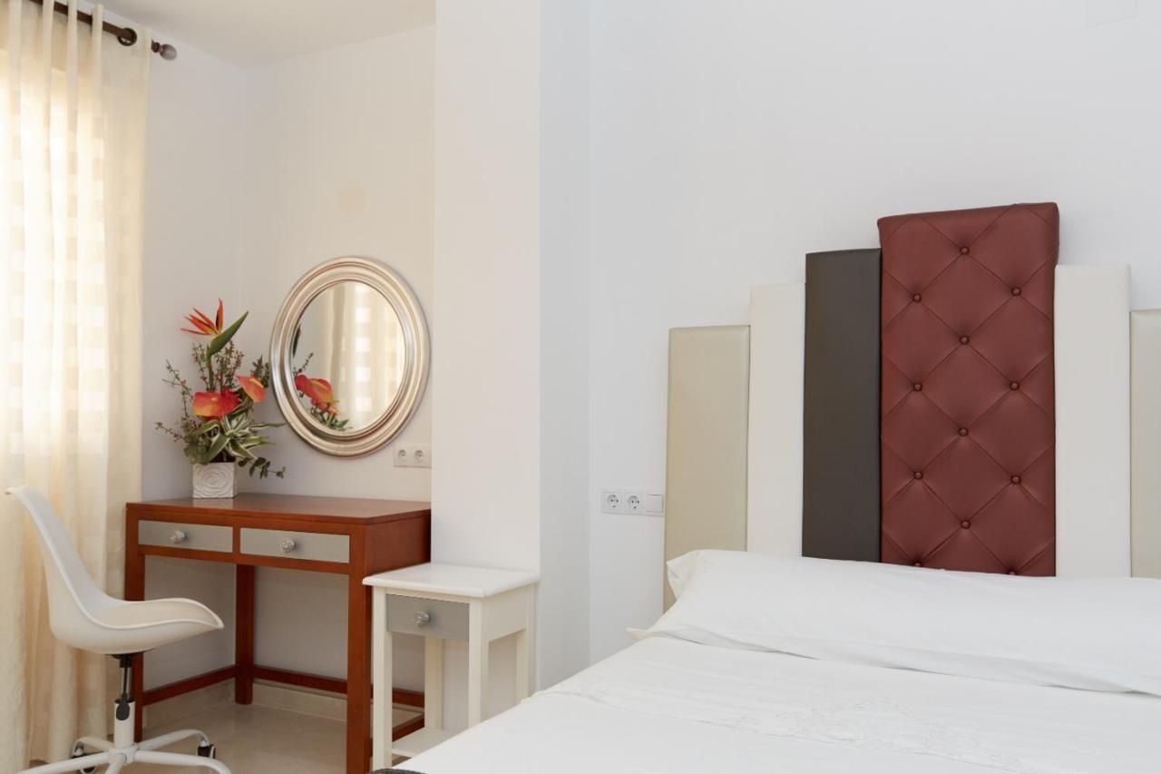 Apartamentos Anfiteatro เบนิดอร์ม ภายนอก รูปภาพ