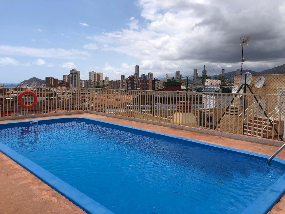 Apartamentos Anfiteatro เบนิดอร์ม ภายนอก รูปภาพ