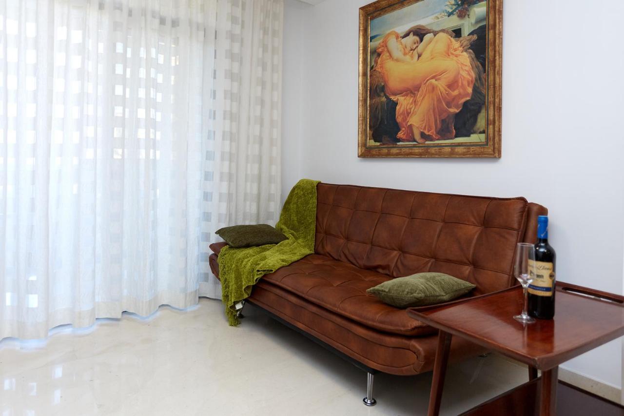 Apartamentos Anfiteatro เบนิดอร์ม ภายนอก รูปภาพ
